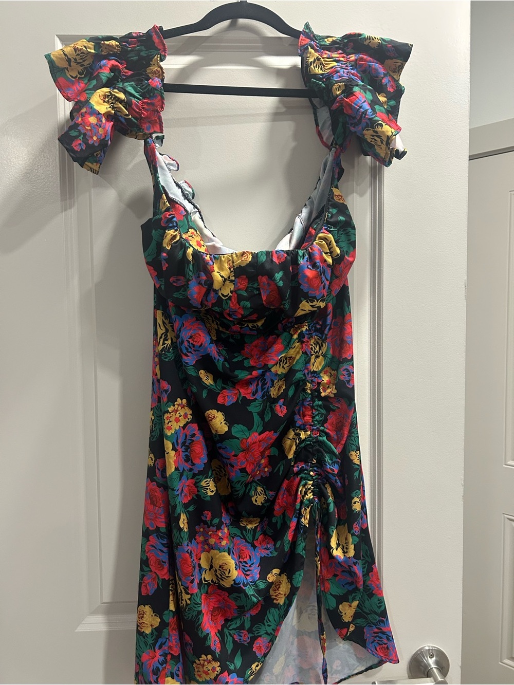 SHEIN Black Floral Curve Dress with Multicolor Blooms